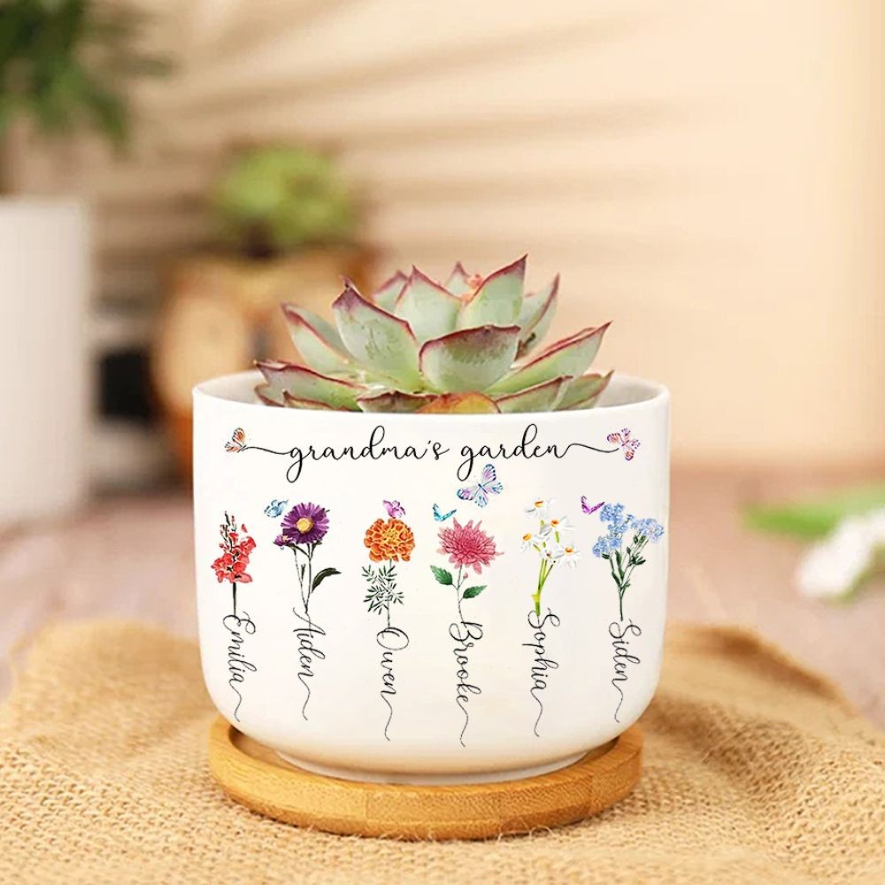 Personalized Birth Month Flower Pots with Grandkids Names, Mothers Day Gift for Mum,Gigi, Grammy, Mom, Nana