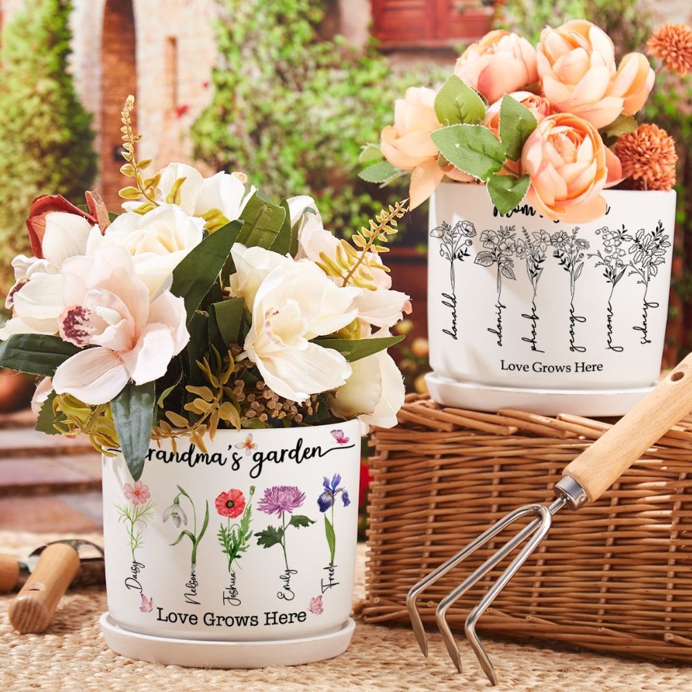 Personalized Birth Month Flower Pot with Grandkids Names, Mothers Day Gift