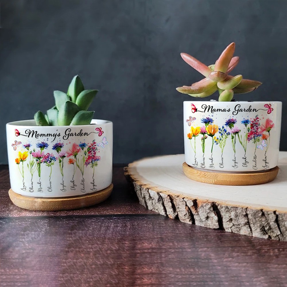 Personalized Birth Month Flower Pots with Grandkids Names, Mothers Day Gift for Mum,Gigi, Grammy, Mom, Nana