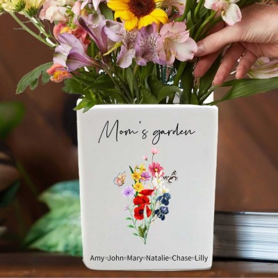 Personalized Birth Month Flower Pots with Grandkids Names, Mothers Day Gift for grandma,Gigi, Grammy, Mom, Nana