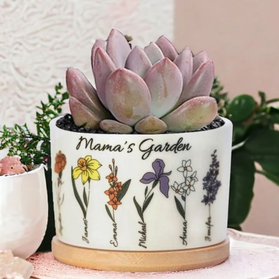 Personalized Birth Month Flower Pots with Grandkids Names, Mothers Day Gift for grandma,Gigi, Grammy, Mom, Nana